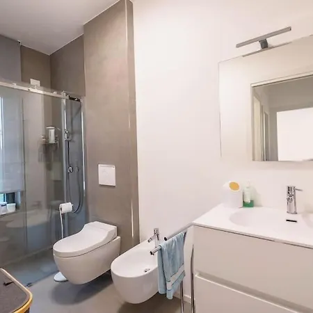 Palms Building Apartment *