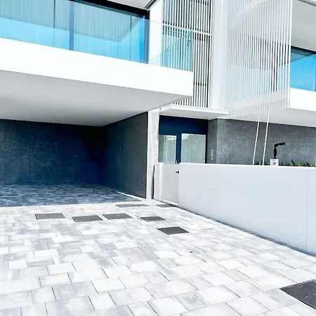 Palms Building Apartamento